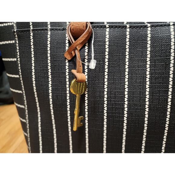 Fossil Women's Rachel Leather Printed Tote Bag Medium Black White Handbag Charm - Picture 9 of 16